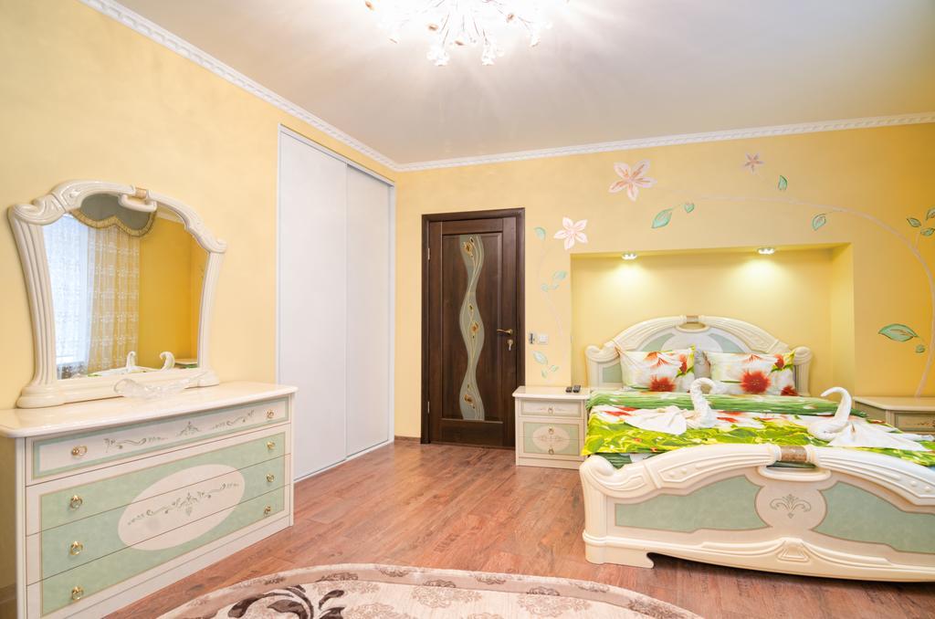 Alfa Apartments Lysenka 11 Lviv Eksteriør billede